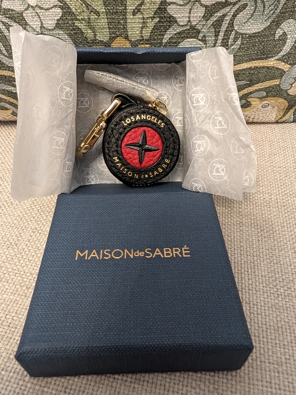 Maison de Sabre Airtag Black & Red Leather Charm